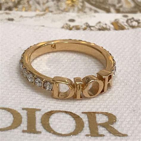 dior eings